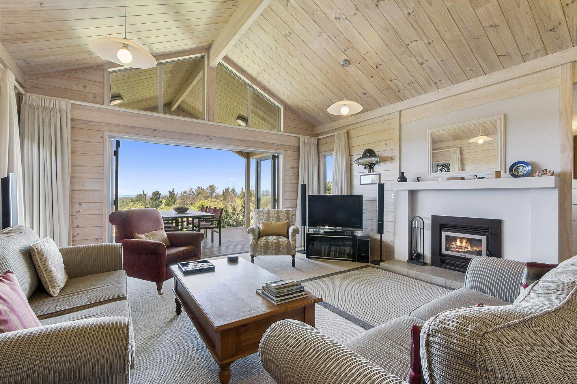 Kaimai Country Lodge Katikati Bagian luar foto