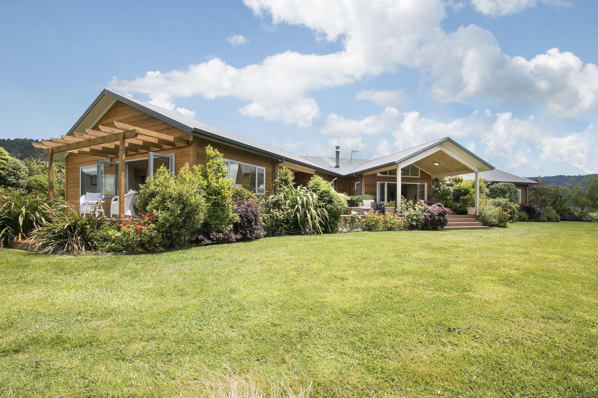 Kaimai Country Lodge Katikati Bagian luar foto